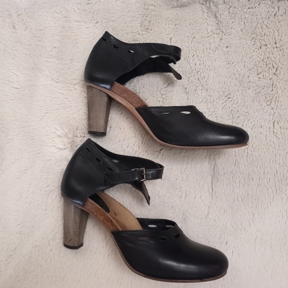 Twenty Two Buttery Soft Italian Leather Ankle Strap Mary Jane Boho Cork Heels - Picture 4 of 7